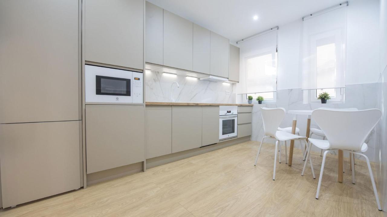 Apartamentos Boutique Puerta De Reyes 托萊多 外观 照片